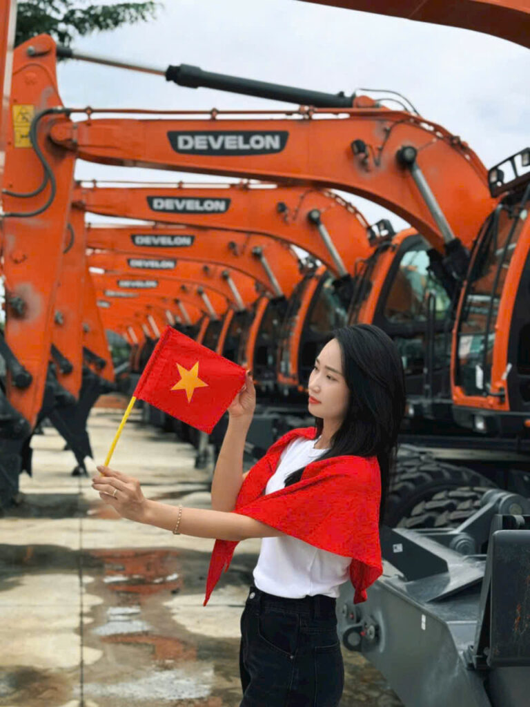 DCC phân phối độc quyền máy xúc Doosan tại Việt Nam