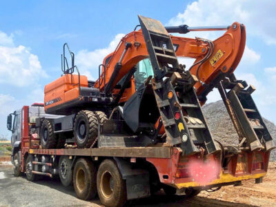 Máy xúc Doosan có tốt không? Độ bền ra sao sau 15 năm sử dụng?