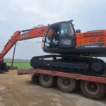 Máy xúc bánh xích Doosan DX220-2M